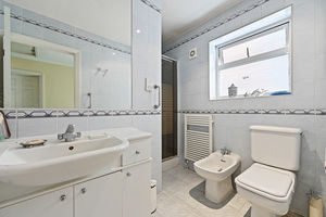 Photo 1- click for photo gallery